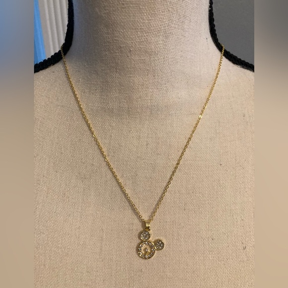 Mickey Mouse shaped clock pendant necklace - Picture 5 of 5